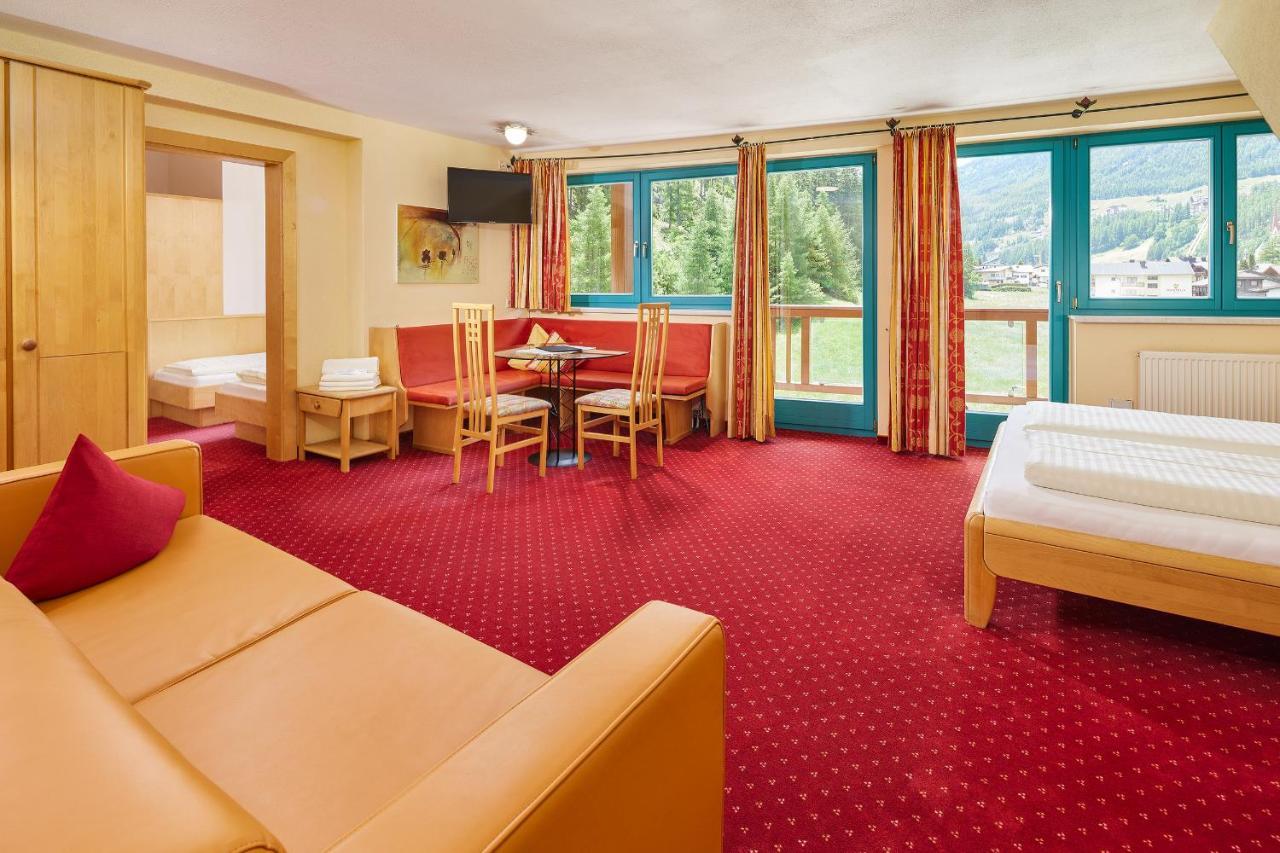 Hotel Sunny Solden Bagian luar foto
