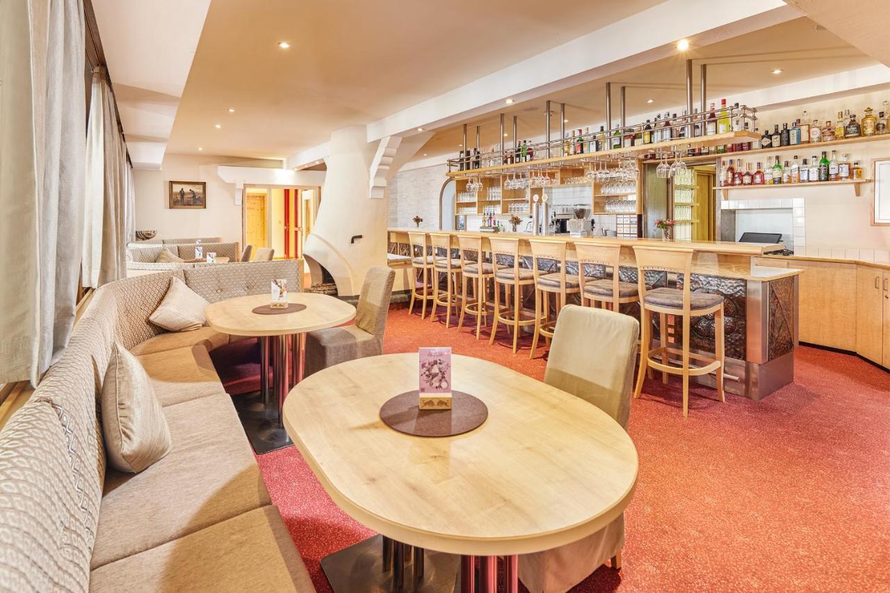 Hotel Sunny Solden Bagian luar foto